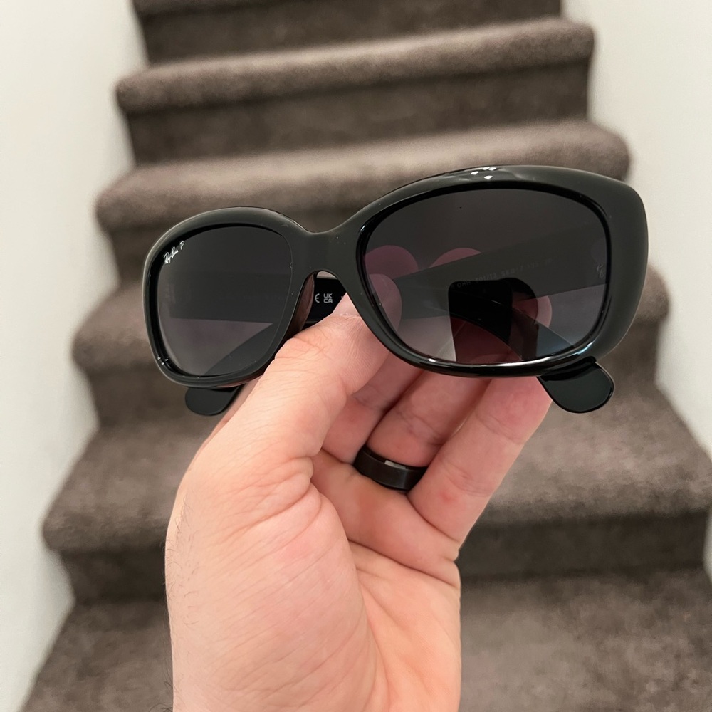 NEW Ray-Ban Jackie Ohh Sunglasses Rb4101 Grey Gradient Polarized Lens 58โฆ - Picture 4 of 6